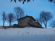 65 Spunta la luna dal monte...